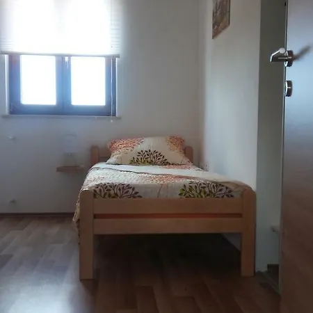 Holiday home Danica Smoljanci